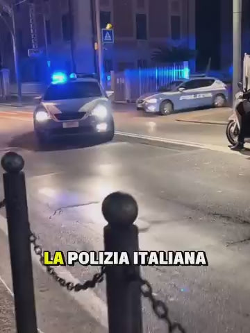 Carica il video: 